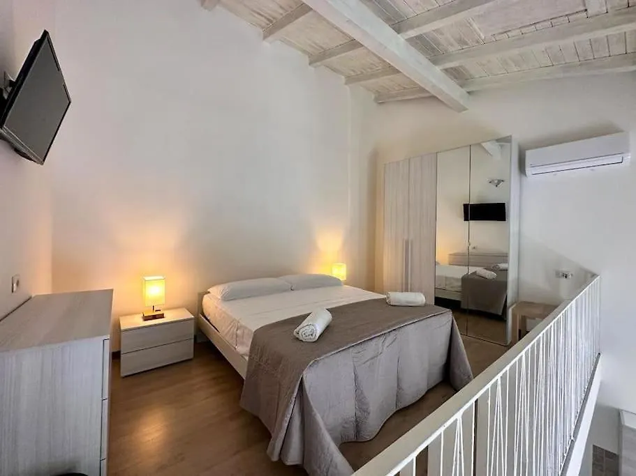 Holiday House Shantu Catania Italy
