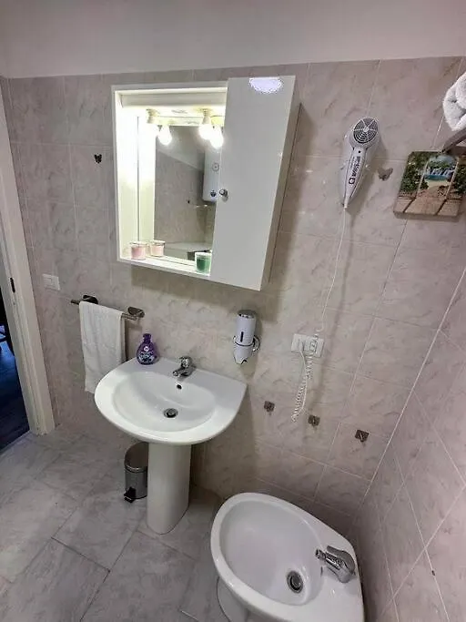 Holiday House Shantu Catania Italy